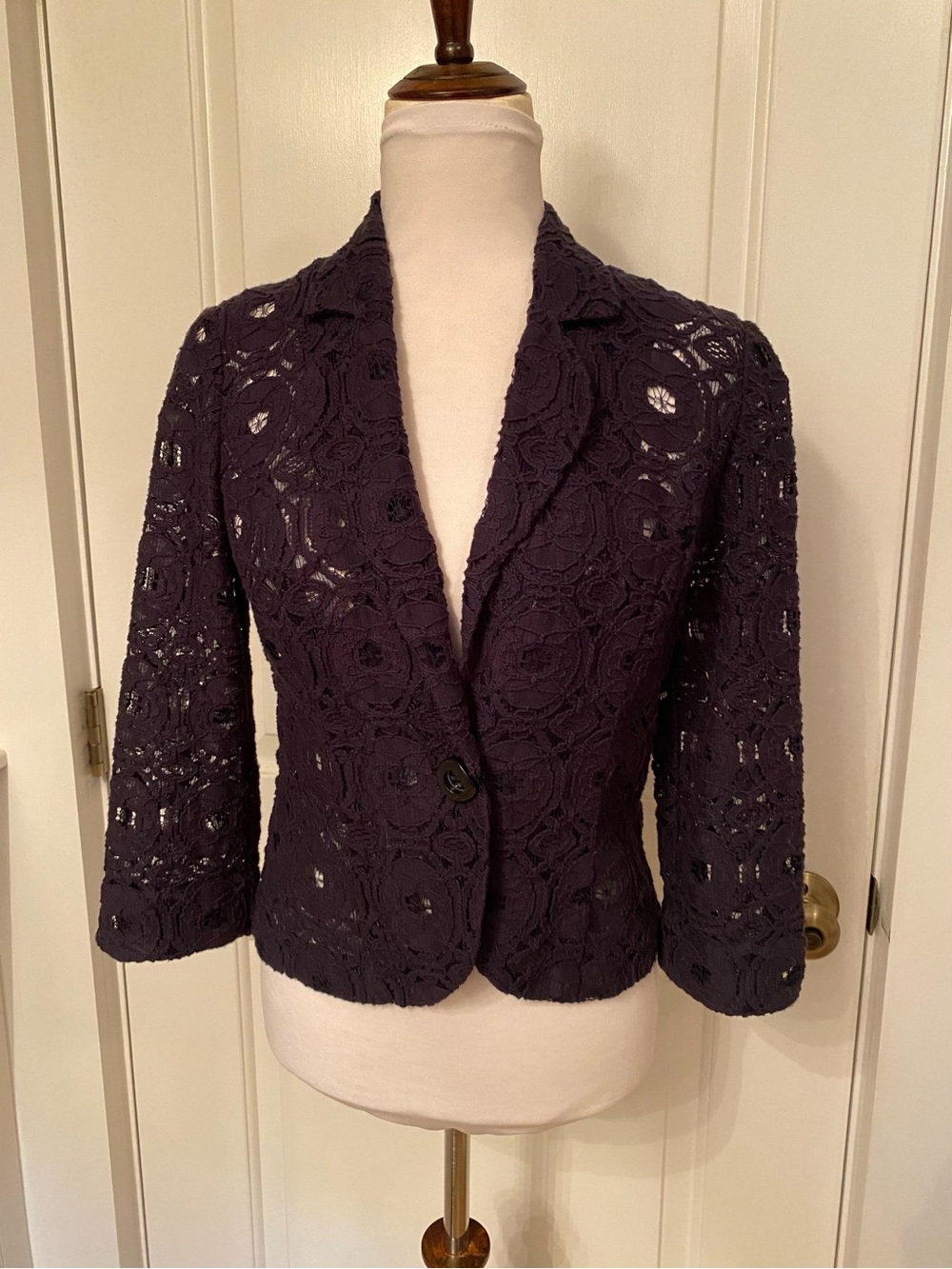 TABITHA JACKET COAT BLAZER NAVY BLUE FLORAL LACE SEMI SHEER 3/4 SLEEVE SIZE 4